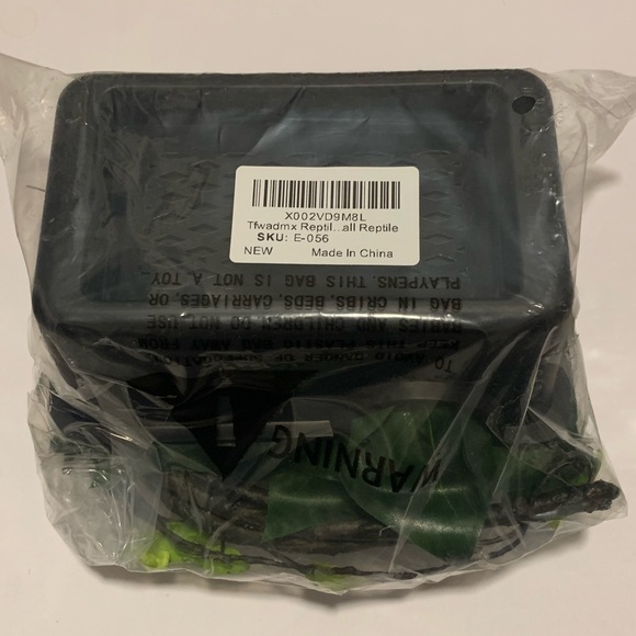 New Reptile Hideout Box with Sink - Humidifier Cave Habitat with Water Supply - Picture 7 of 12